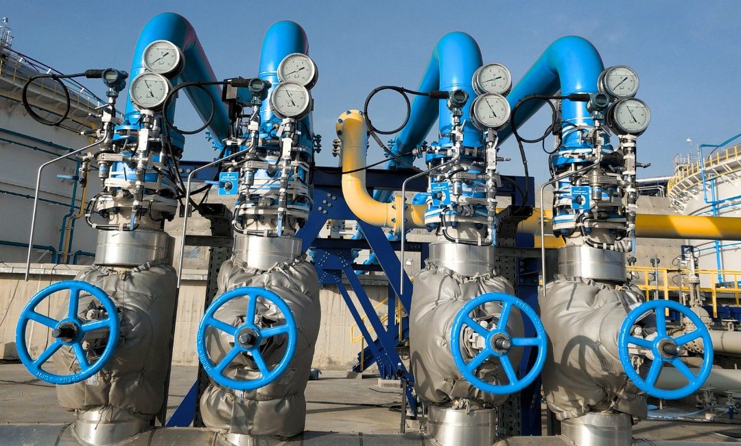 Heat-resistant valve in high-temperature process line